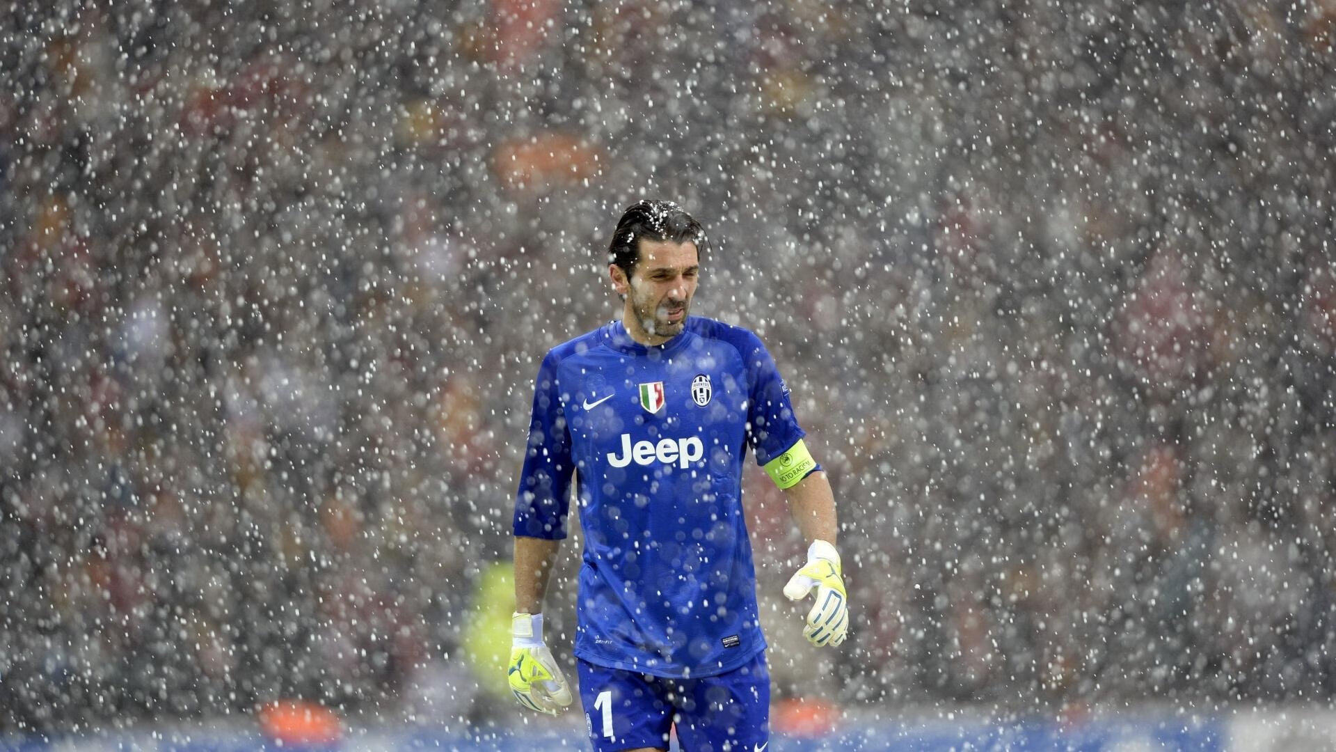 2026世界杯:新场馆全面采用新能源,绿色理念走在行业前列,2026世界杯比赛场馆