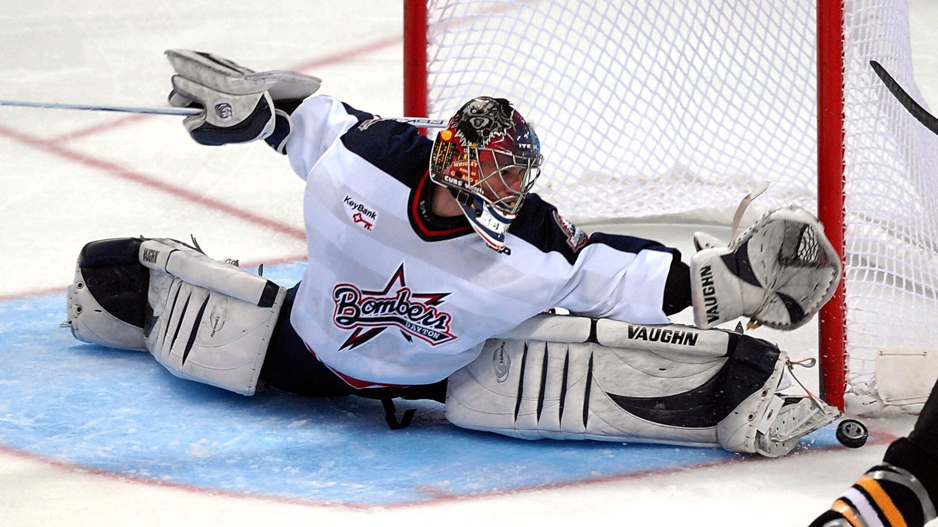 开云体育全站-中国男子4×200米自由泳接力展现未来潜力，4×100米自由泳决赛